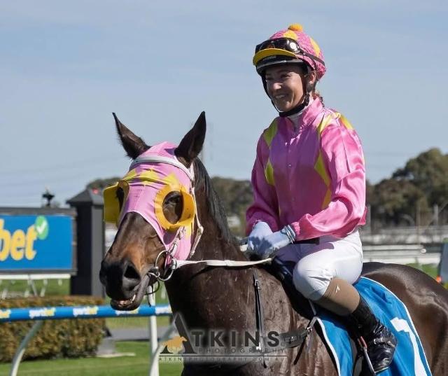 Sav Flies First-up to Secure a Dead-Heat Victory