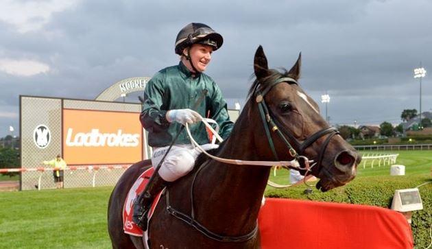 Bella Vella impresses in jumpout